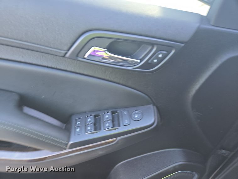 image for item YA0335 2016 Chevrolet Tahoe LS SUV