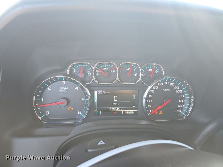 image for item YA0335 2016 Chevrolet Tahoe LS SUV