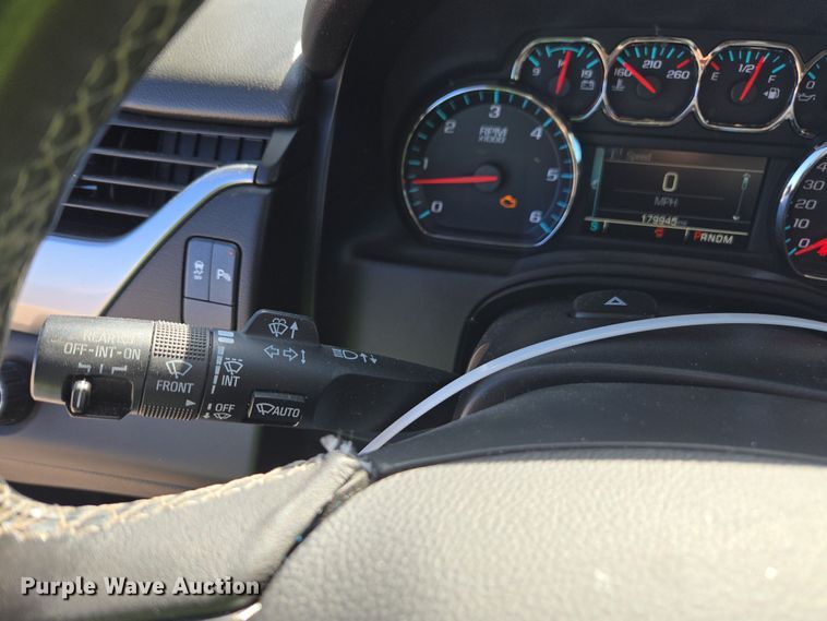 image for item YA0335 2016 Chevrolet Tahoe LS SUV