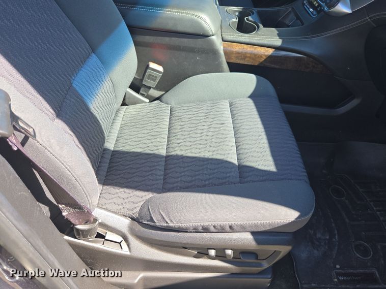 image for item YA0335 2016 Chevrolet Tahoe LS SUV