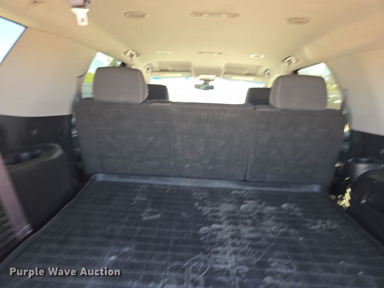 image for item YA0335 2016 Chevrolet Tahoe LS SUV