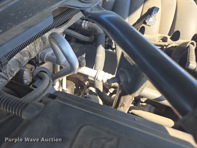 image for item YA0335 2016 Chevrolet Tahoe LS SUV