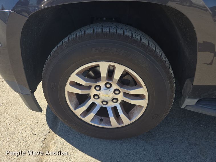 image for item YA0335 2016 Chevrolet Tahoe LS SUV