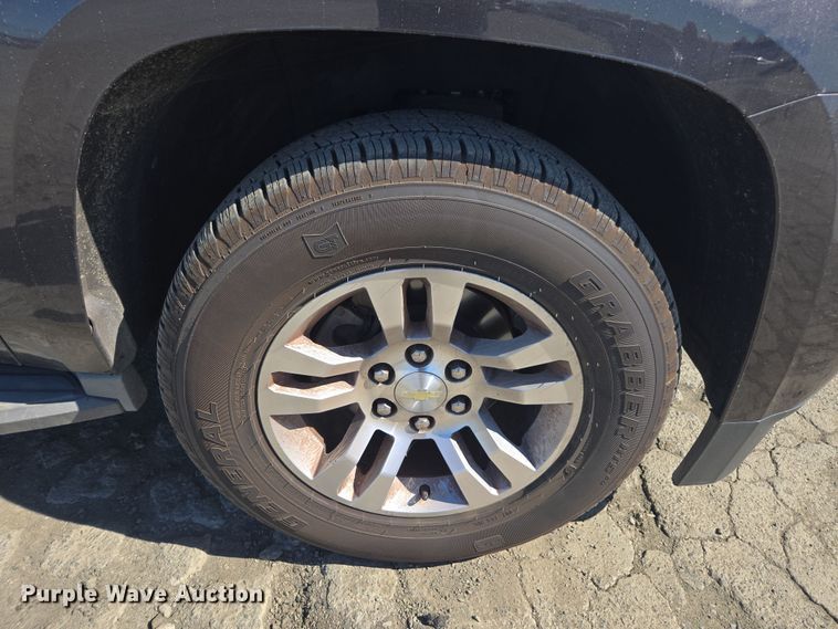 image for item YA0335 2016 Chevrolet Tahoe LS SUV