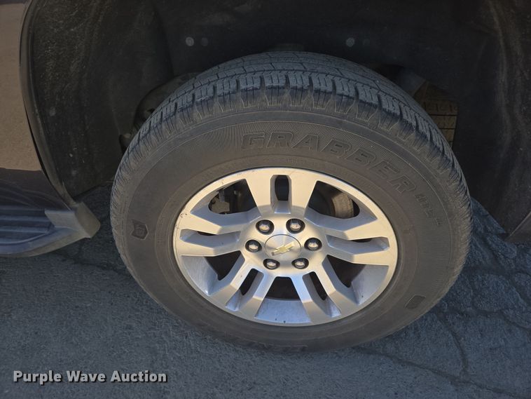 image for item YA0335 2016 Chevrolet Tahoe LS SUV