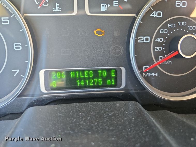 image for item YA0336 2009 Ford Taurus SEL 