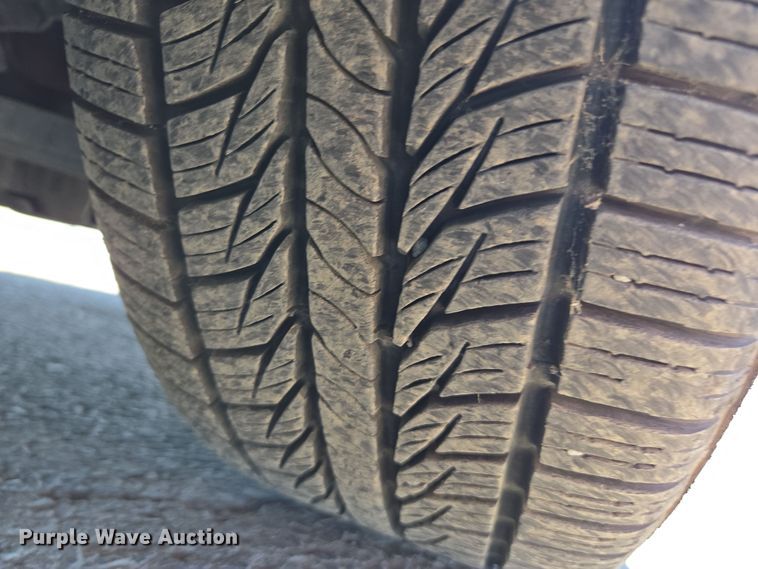 image for item YA0336 2009 Ford Taurus SEL 