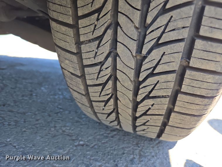 image for item YA0336 2009 Ford Taurus SEL 