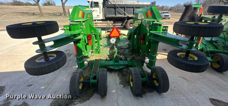 image for item DL1078 2022 John Deere FC15R batwing rotary mower