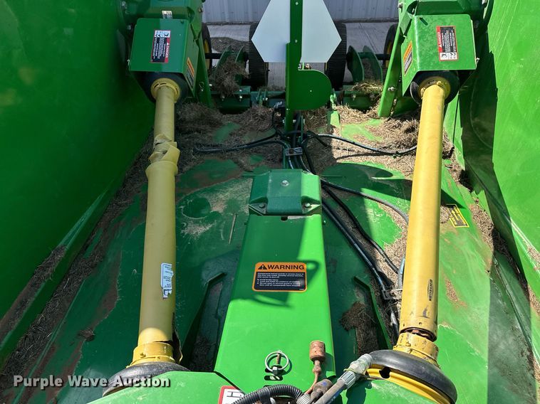 image for item DL1078 2022 John Deere FC15R batwing rotary mower