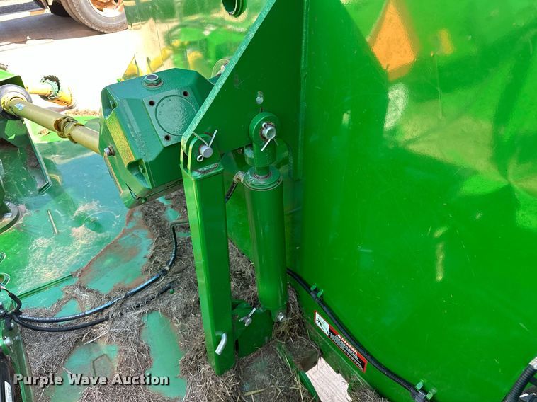 image for item DL1078 2022 John Deere FC15R batwing rotary mower