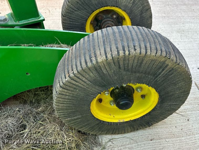 image for item DL1078 2022 John Deere FC15R batwing rotary mower