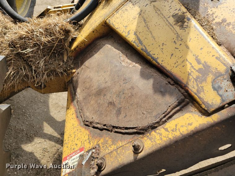 image for item DN3703 1999 John Deere  6210 MFWD tractor