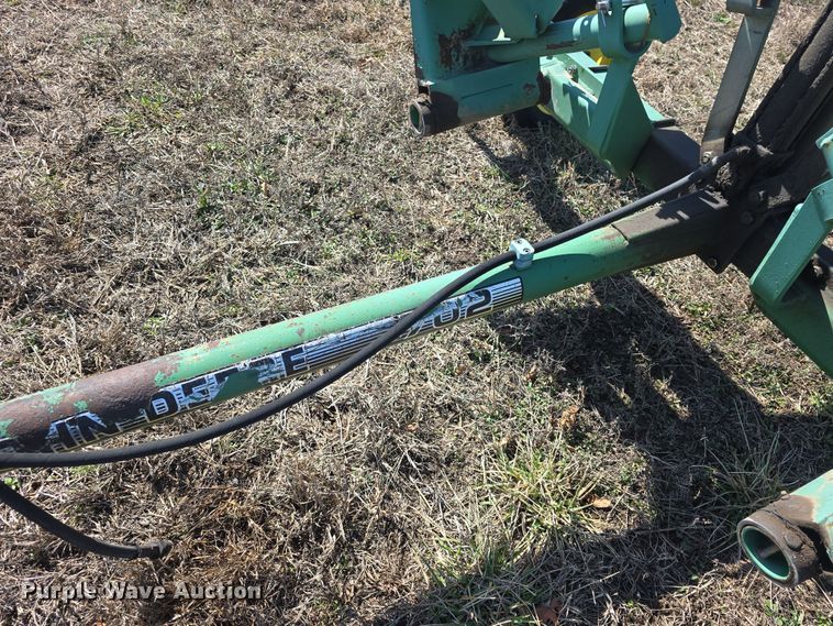 image for item DO7814 John Deere 702 hay rake