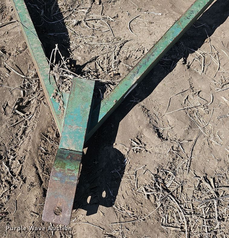 image for item DO7846 Henke Kwik Kracker feed grinder/mixer 