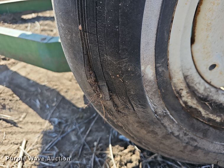 image for item DO7846 Henke Kwik Kracker feed grinder/mixer 