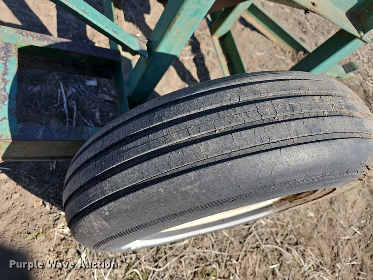 image for item DO7846 Henke Kwik Kracker feed grinder/mixer 