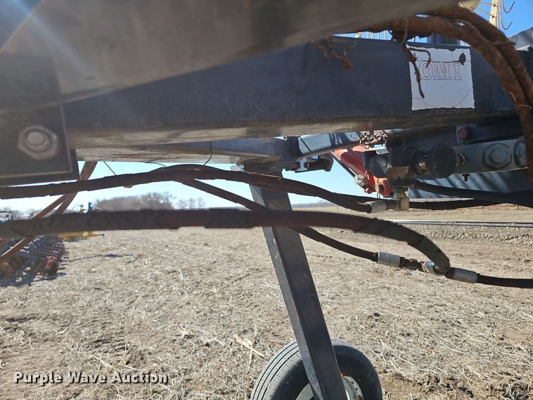 image for item DO7847 OMI hay rake