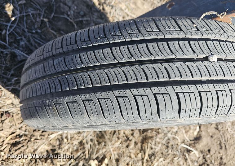 image for item DO7847 OMI hay rake