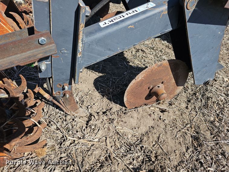 image for item DO7848 Row crop cultivator