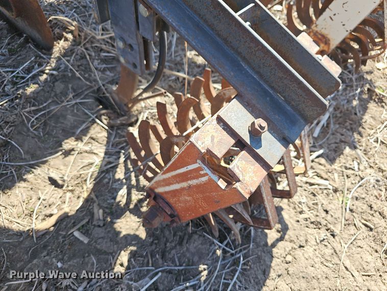 image for item DO7848 Row crop cultivator