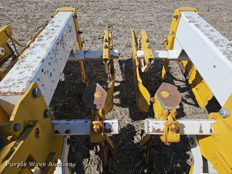 image for item DO7849 Buffalo 66000830 row crop cultivator