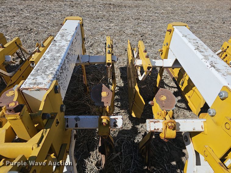 image for item DO7849 Buffalo 66000830 row crop cultivator