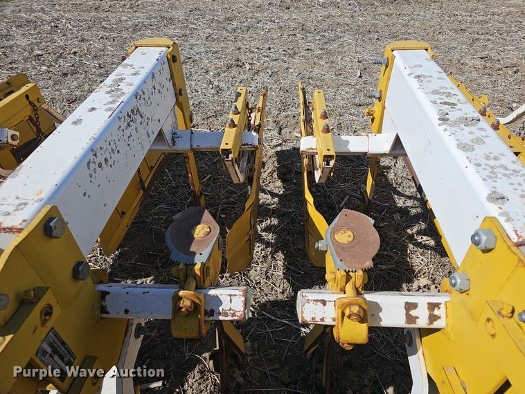 image for item DO7849 Buffalo 66000830 row crop cultivator