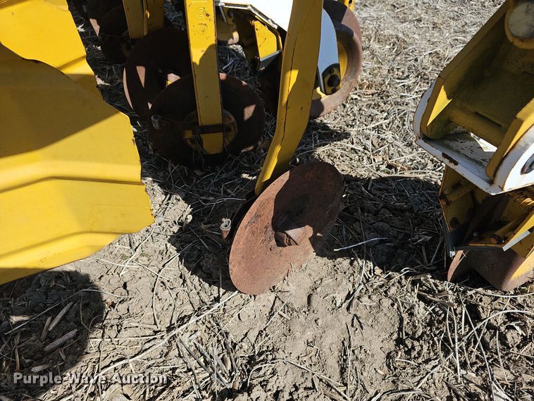 image for item DO7849 Buffalo 66000830 row crop cultivator