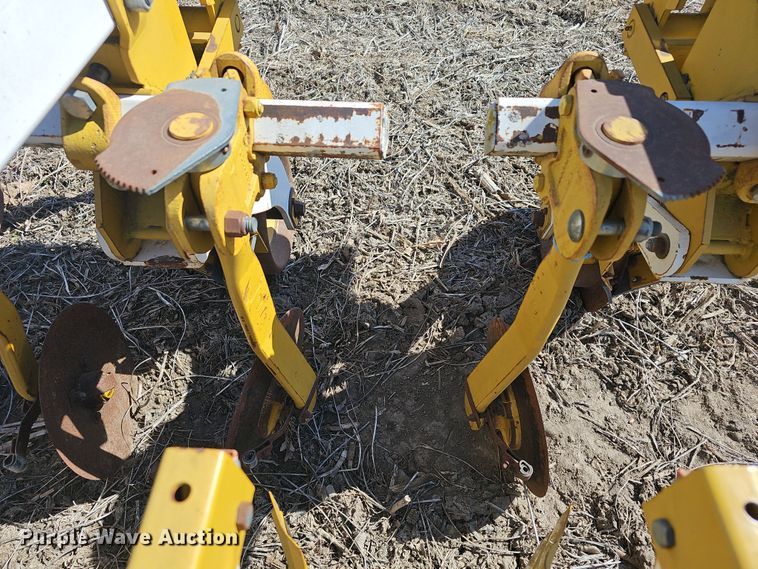 image for item DO7849 Buffalo 66000830 row crop cultivator