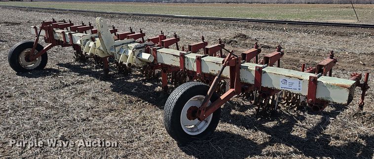 image for item DO7850 Lilliston Lehman  row crop cultivator