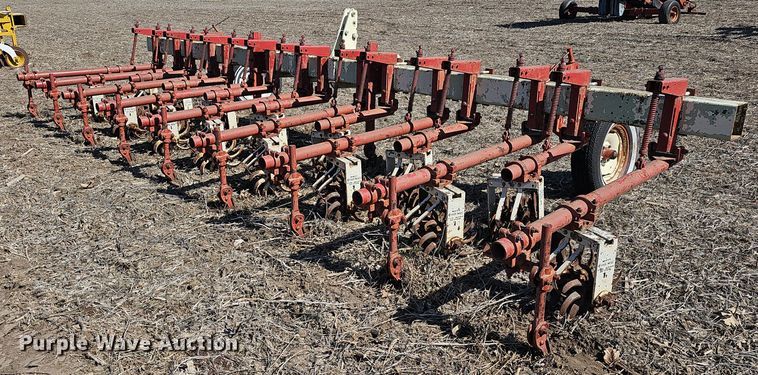 image for item DO7850 Lilliston Lehman  row crop cultivator