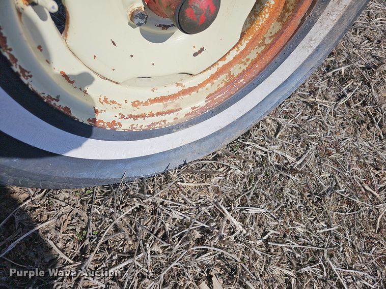 image for item DO7850 Lilliston Lehman  row crop cultivator