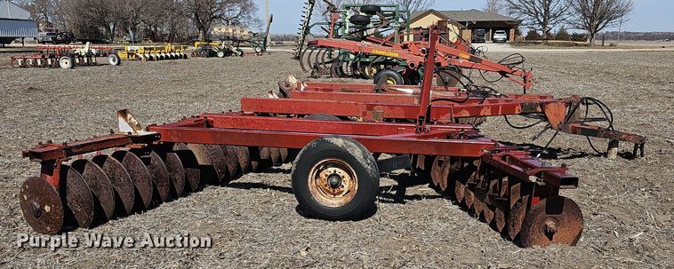 image for item DO7852 International 490 tandem disk