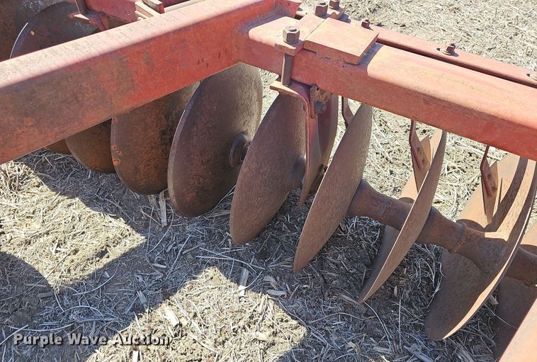 image for item DO7852 International 490 tandem disk