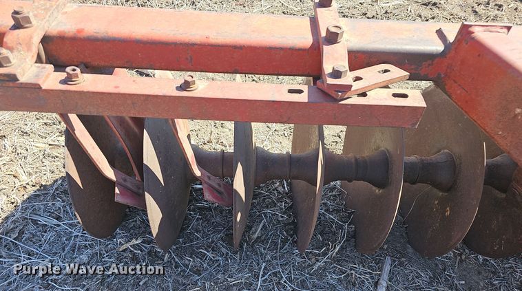 image for item DO7852 International 490 tandem disk