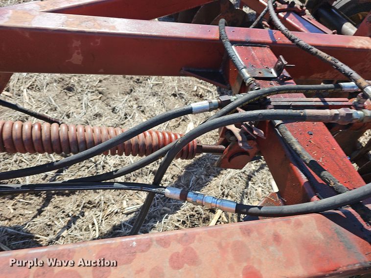 image for item DO7852 International 490 tandem disk