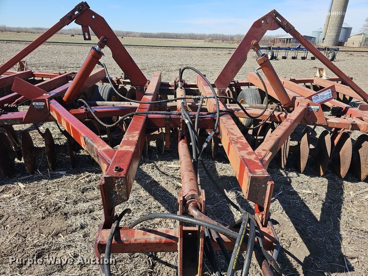 image for item DO7852 International 490 tandem disk