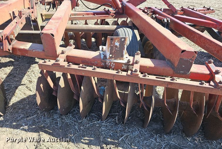 image for item DO7852 International 490 tandem disk