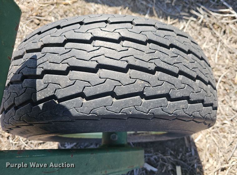 image for item DO7854 Sunflower Fallow-King 3040-28 sweep plow