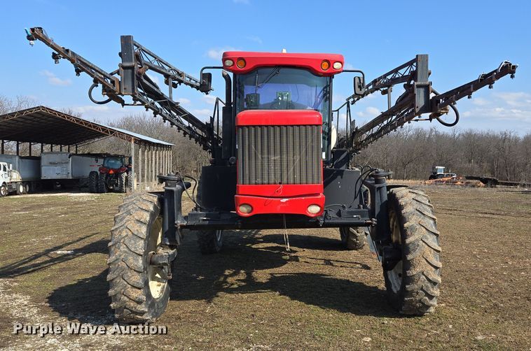 image for item DP6181 2005 Apache AS1010 sprayer