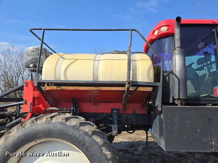 image for item DP6181 2005 Apache AS1010 sprayer