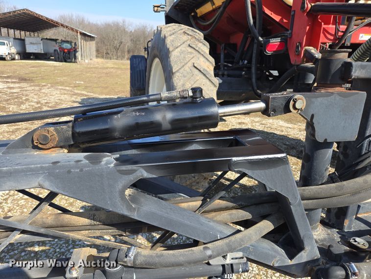 image for item DP6181 2005 Apache AS1010 sprayer