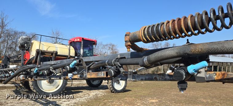 image for item DP6181 2005 Apache AS1010 sprayer