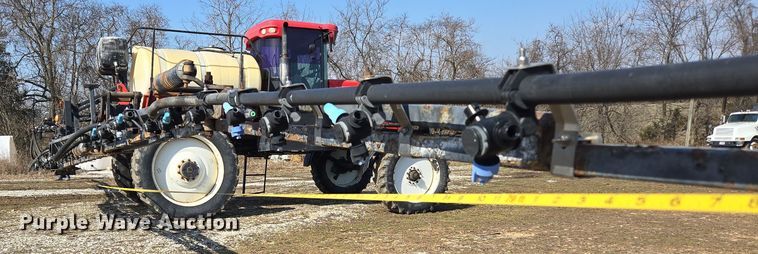image for item DP6181 2005 Apache AS1010 sprayer