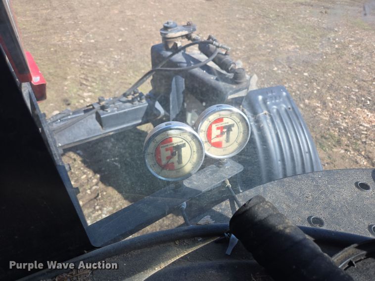 image for item DP6181 2005 Apache AS1010 sprayer