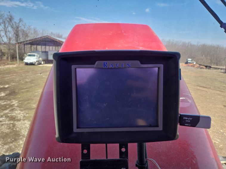 image for item DP6181 2005 Apache AS1010 sprayer