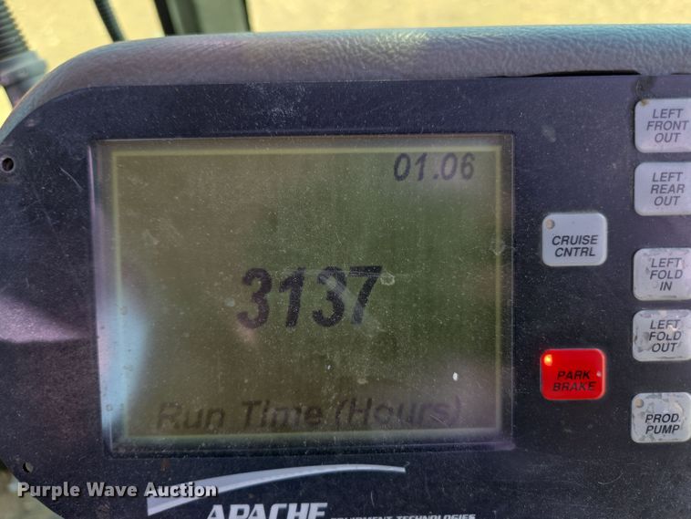 image for item DP6181 2005 Apache AS1010 sprayer