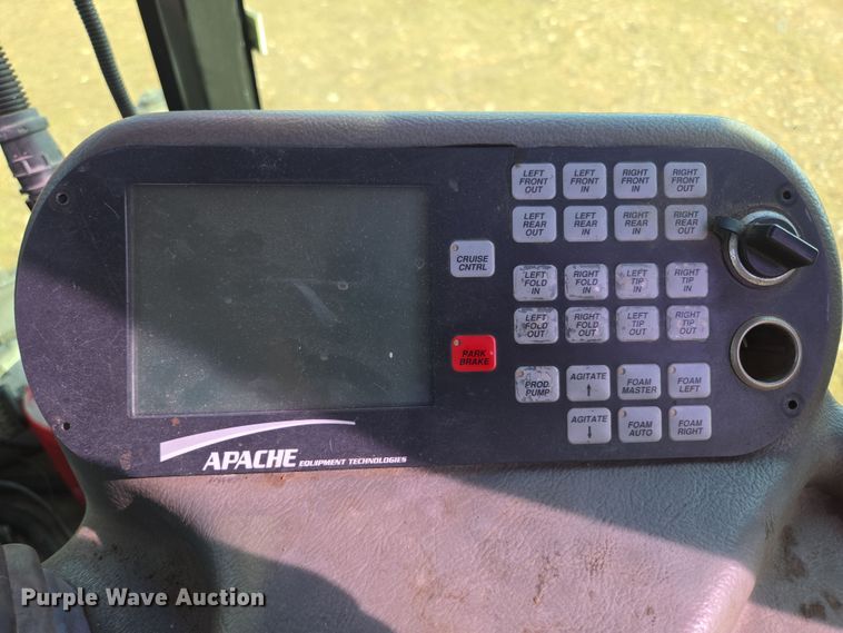 image for item DP6181 2005 Apache AS1010 sprayer