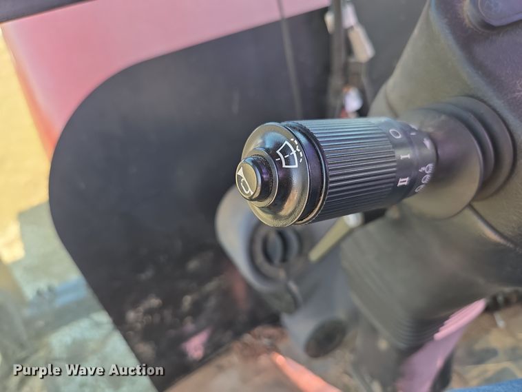 image for item DP6181 2005 Apache AS1010 sprayer